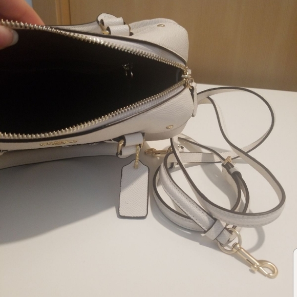 Rare Coach Limited edition embroidery satchel crossbody handbag butterfl… - Picture 5 of 11